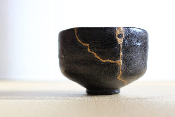 Repair of crack pottery tea cup, Japanese Kintsugi Repair of crack pottery tea cup, Japanese Kintsugi tea ceremony tea cups